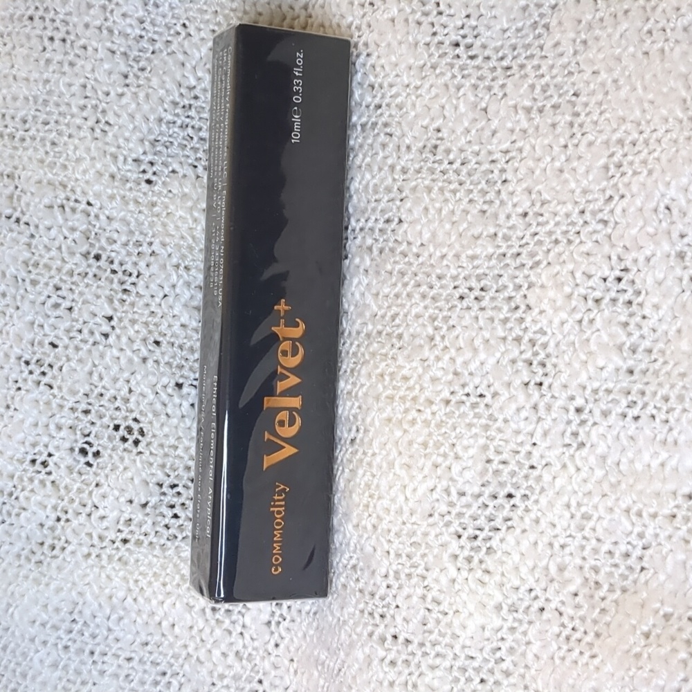Commodity Velvet+ in Scent Space: Bold, 10ml/0.33fl oz